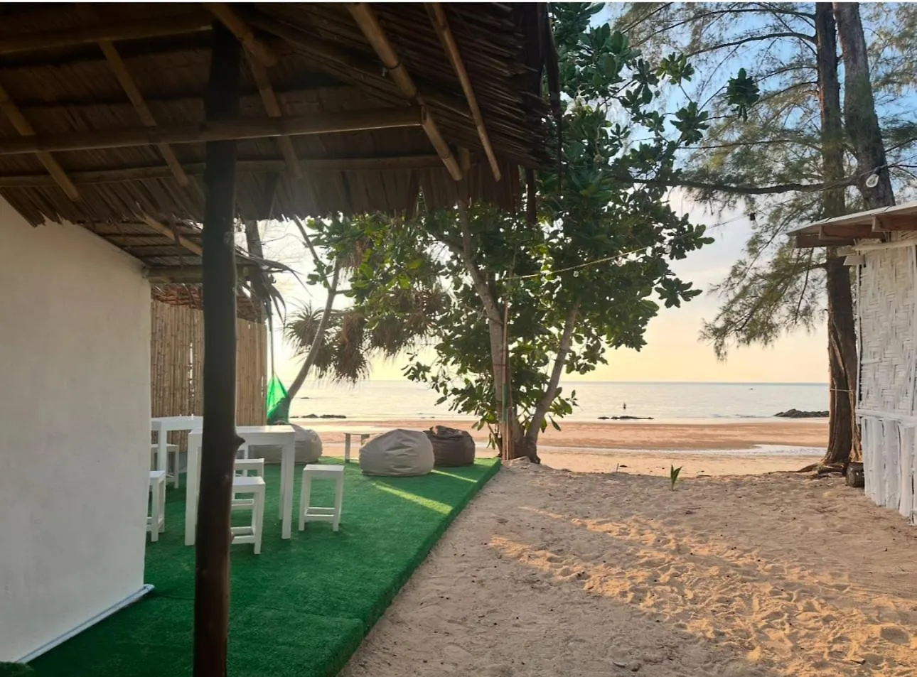 Garden Beach Bungalows Ko Lanta 0*,  Thailand