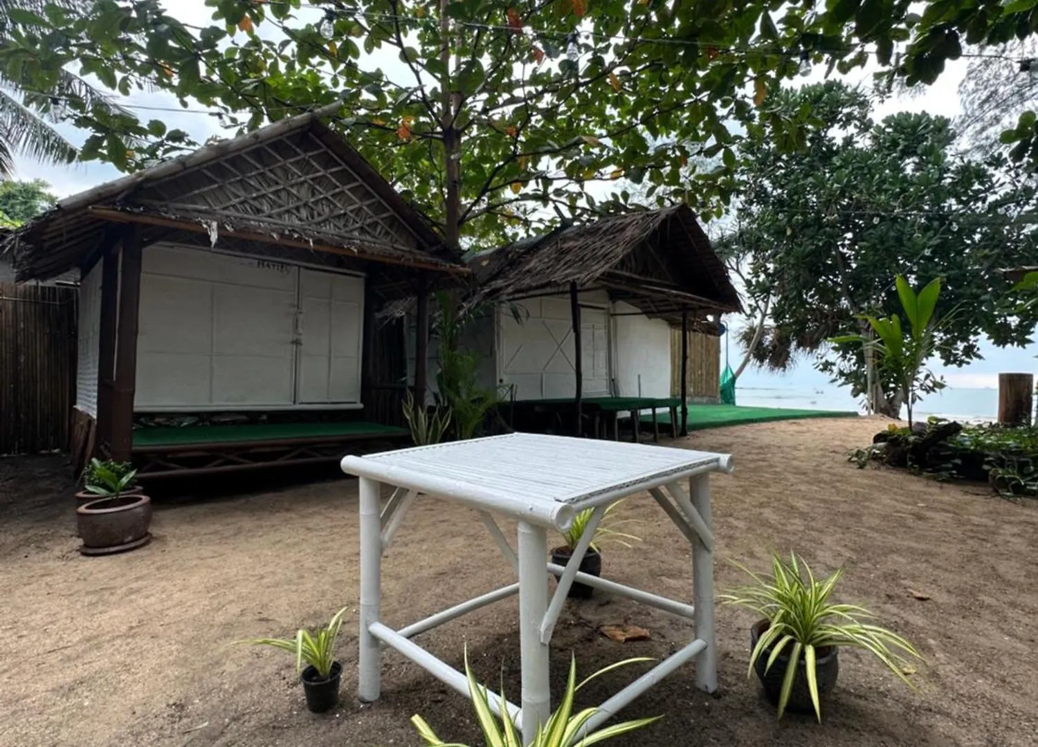 Hostel Garden Beach Bungalows Ko Lanta