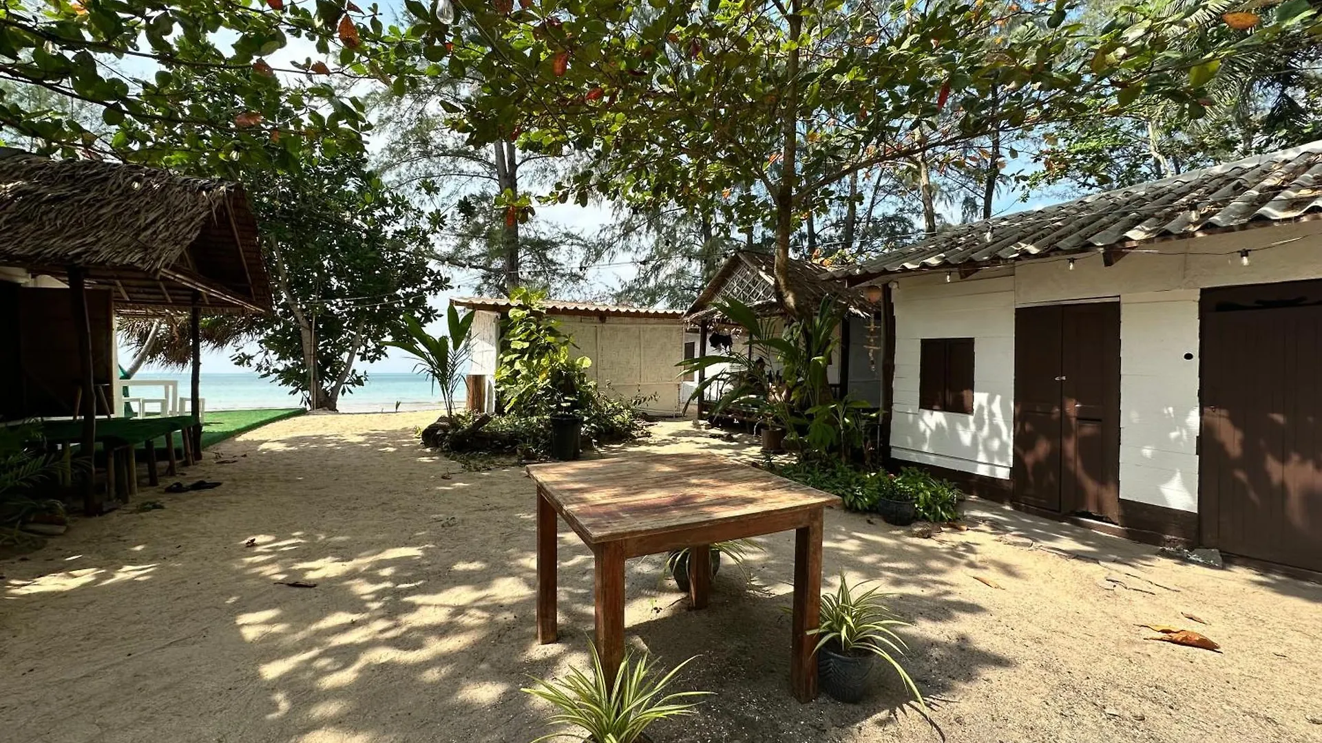 Garden Beach Bungalows Ko Lanta 0*,