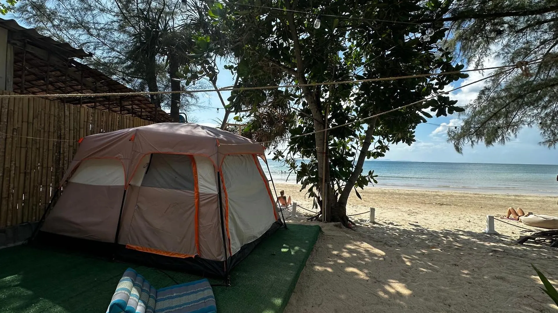 Garden Beach Bungalows Ko Lanta Thailand