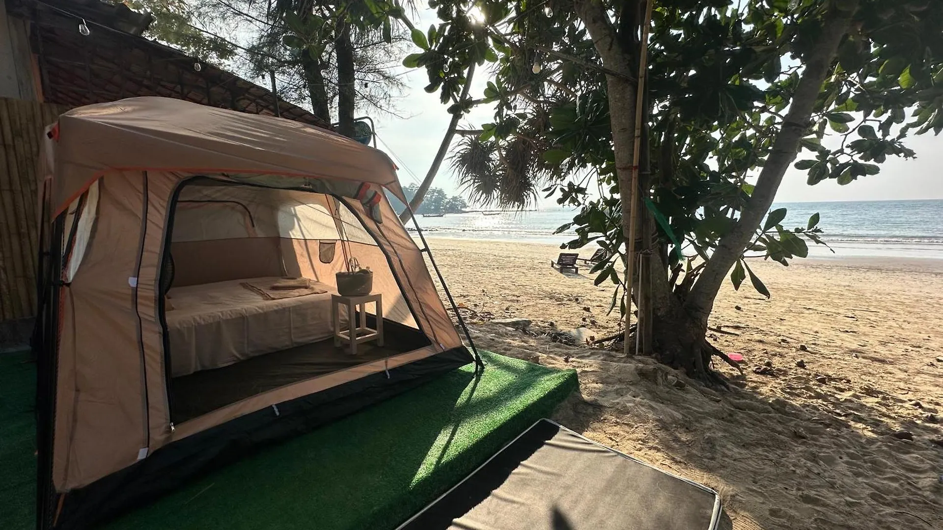 Hostel Garden Beach Bungalows Ko Lanta
